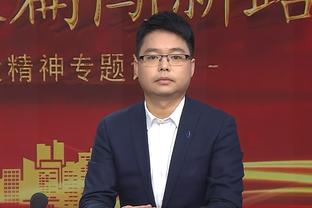 后典礼时代中场新搭档！小82盛赞朱贝林：这家伙有魔法？♂️